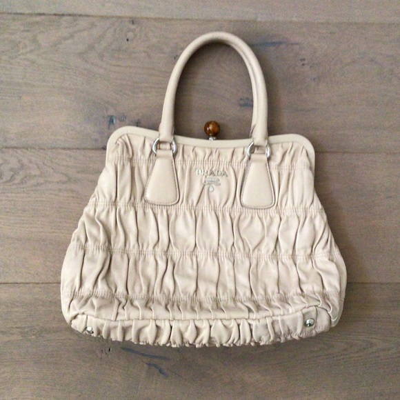 Prada Bag Nappa Gaufre Cream tone - Picture 14 of 14